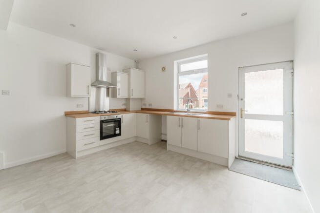 2 bed Terraced for sale Image 4