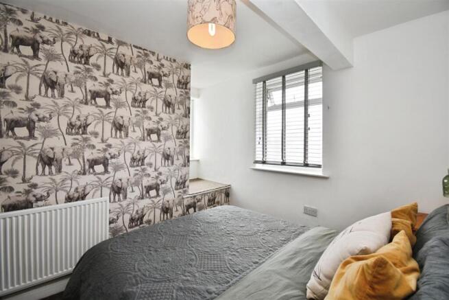 2 bed End of Terrace for sale Image 9