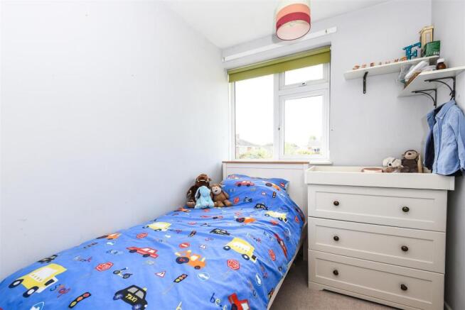 Bed 3.jpg