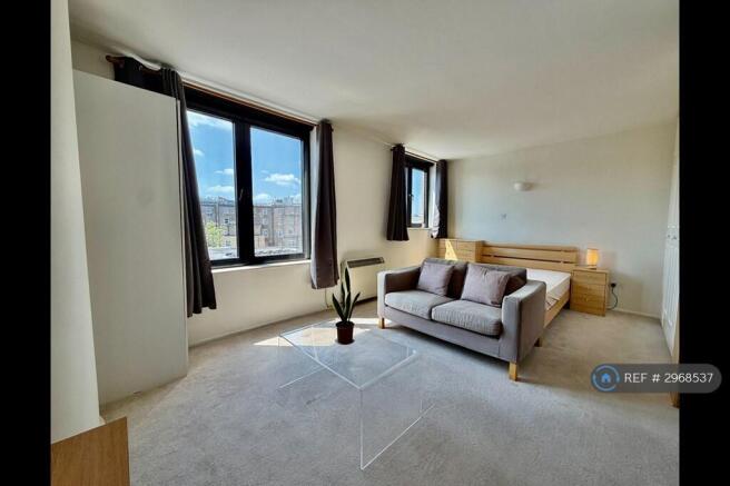 Living/Sleeping Areas