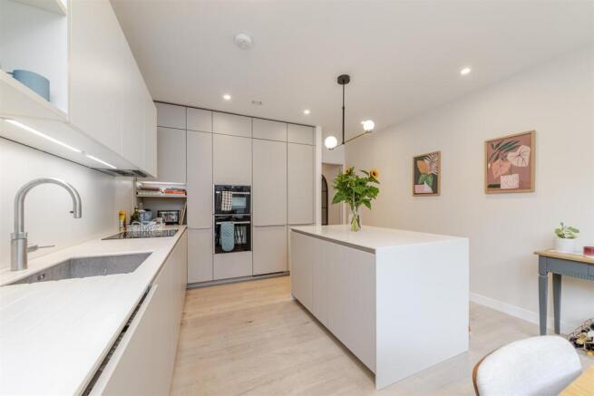 46GabrielSquare-24.jpg