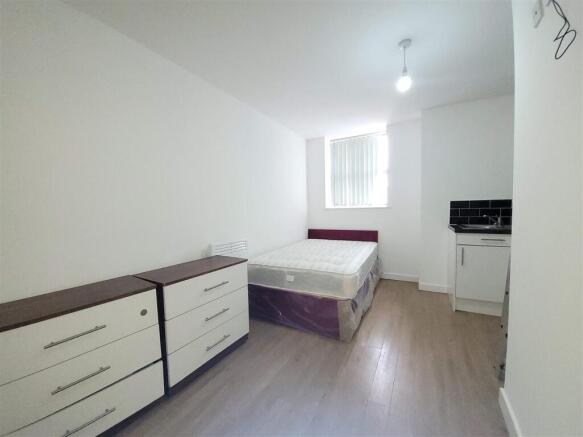 Flat to rent Image 6