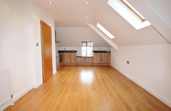 6 Prestbury Lodge 01