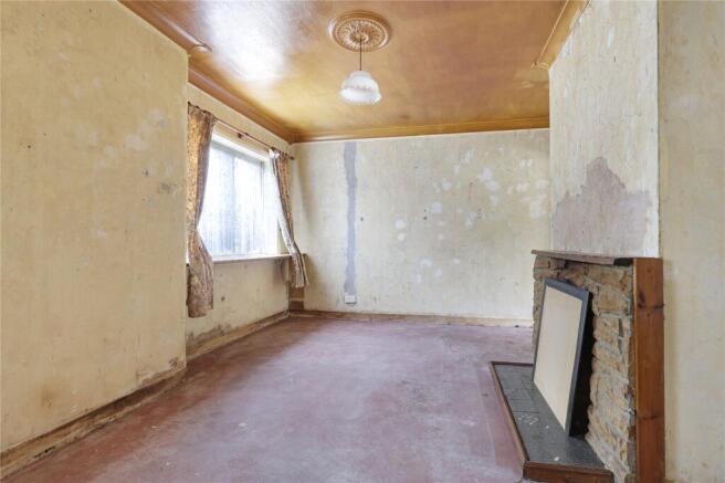 3 bed Terraced for sale Image 7