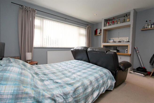 Master Bedroom.jpg