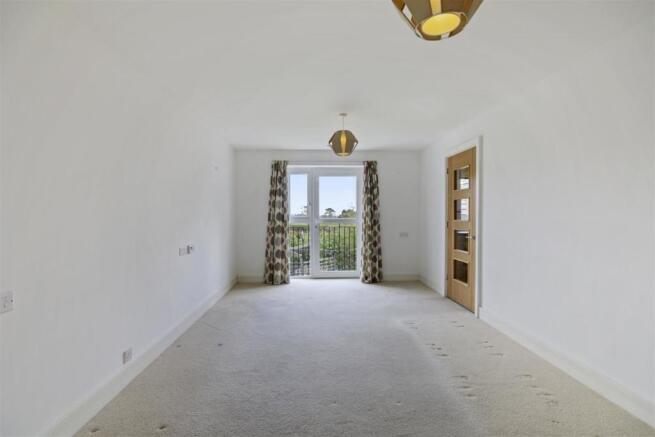 White Fields Court (8).jpg