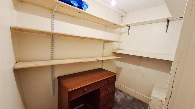 2 bed Terraced for sale Image 6