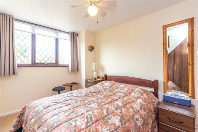 Bedroom 1b