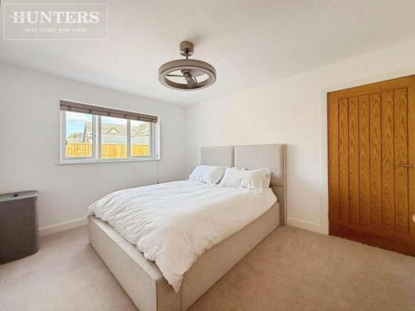 3 bed Detached Bungalow for sale Image 12