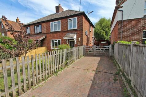 Tattenham Road, Brockenhurst, Hampshire, SO42