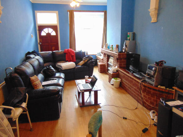 Photo 3