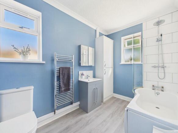 3 bed Semi-Detached for sale Image 10
