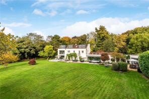 Mulberry Lodge, Kent Hatch Road, Oxted RH8 0SZ
