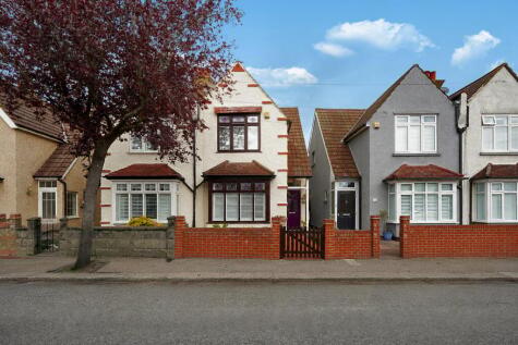 Woodside Court Road, Croydon, CR0