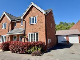 28, Mayors Drive, Alcester B49 5RG