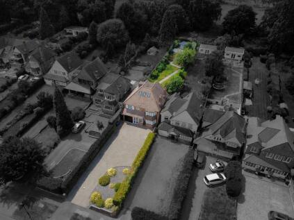 Eachelhurst Road, Sutton Coldfield, B76 1ER