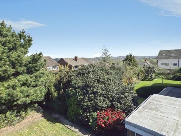 3 bed Semi-Detached for sale Image 10