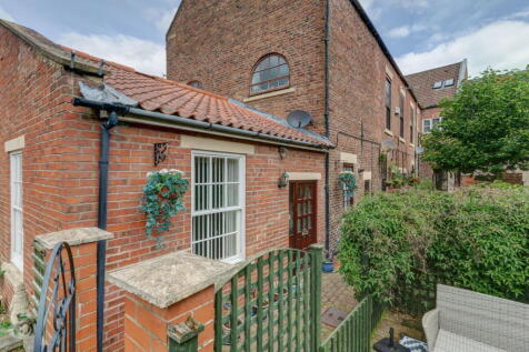 St Bedes Place, Morpeth, NE61 1QH
