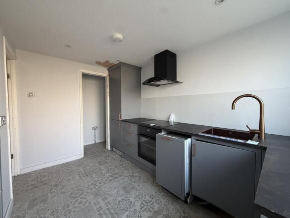 7 Dawnford Court, Stanway, Colchester, Essex CO3 0JG photo 4