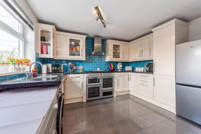 Viking Way, Horndean photo 4