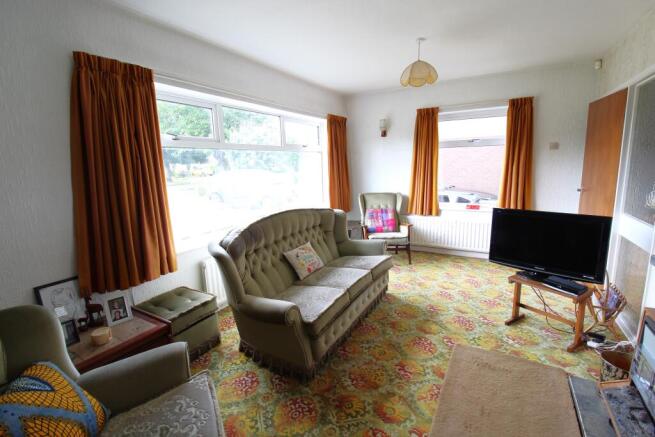 Vicarsfields Road, Leyland, Lancashire photo 4