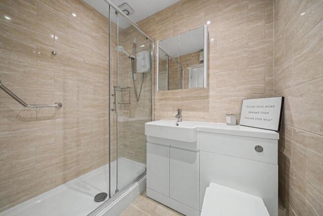 2 bed Terraced for sale Image 9