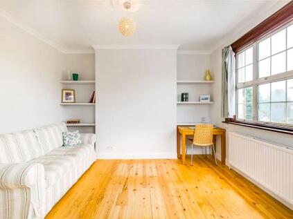 Askew Road, Wendell Park, London, W12