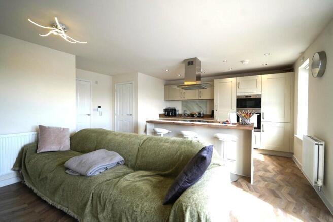 Lounge/Kitchen