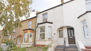 35, Sladedale Road, London SE18 1PY