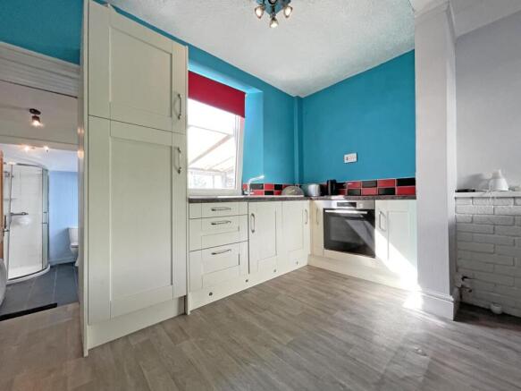 Alexandra Road 98 - Kitchen.jpg