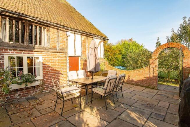 Bakers Cottage garden7.jpg