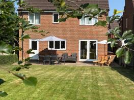 6, The Elms, Warlingham CR6 9AY