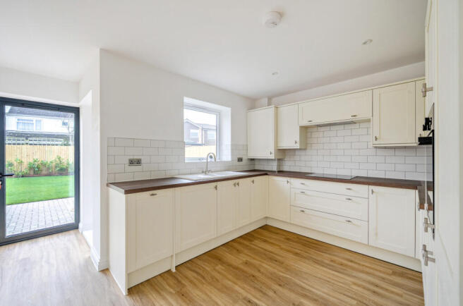 1423546-5-69aea40...