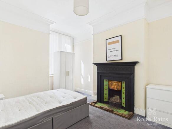 6 bed Terraced for sale Image 9