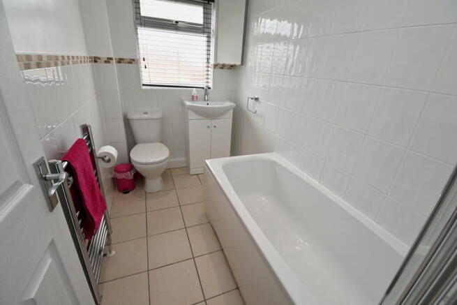 2 bed Semi-Detached for sale Image 10