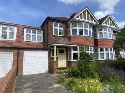 Croft Gardens, Ruislip