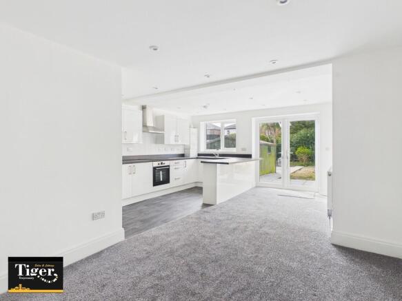 CAM03440G0-PR0565...