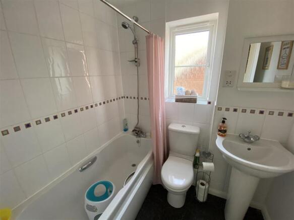 Bathroom.jpeg