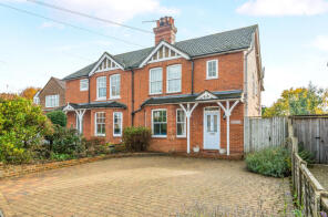 Rose Cottage, Duncombe Road, Godalming GU7 1SF