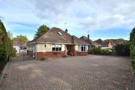 Reading Road South, Church Crookham, Fleet