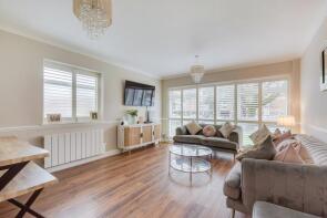 37, Manor Road, Sidcup DA15 7HU
