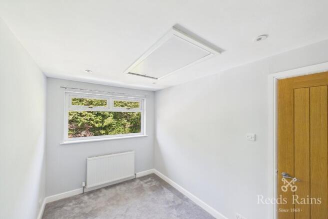 2 bed End of Terrace to rent Image 8