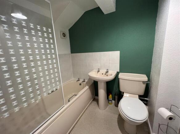 1 bed Flat to rent Image 4