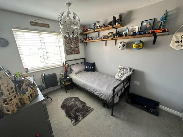 Photo 9