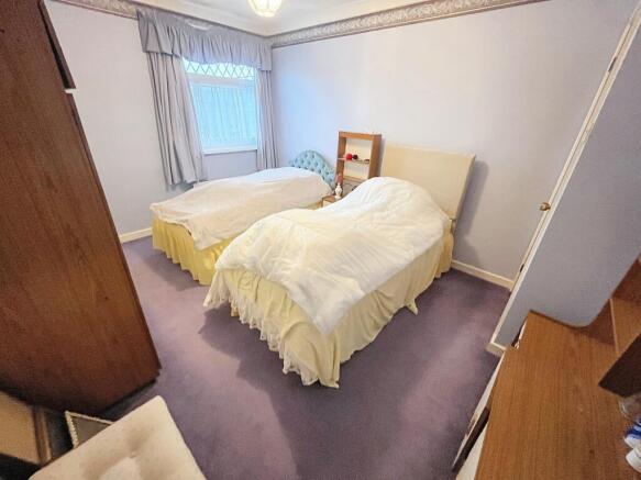 Bed2