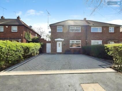 Gawsworth Avenue, Crewe, Cheshire, CW2