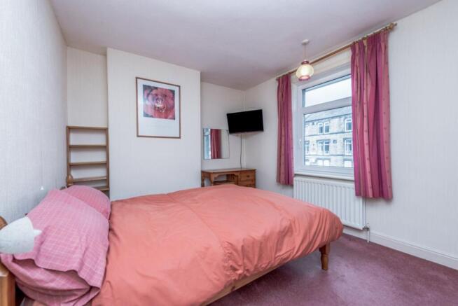 2 bed Semi-Detached for sale Image 9