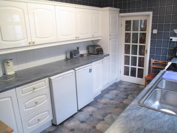 Fitted Kitchen
