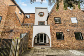 2, Welcote Drive, Northwood HA6 2NG