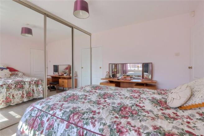 2 bed Bungalow for sale Image 11